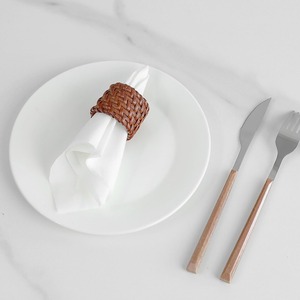 Anillo de Servilleta Redondo de Ratán Tejido a Mano de Primera Calidad para Decoración de Mesa de Restaurante, Cafetería y Hogar, Diseño Ecológico - Product Image 1