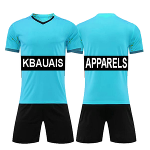 Conjunto de ropa deportiva de fútbol personalizado de alta calidad Conjunto de ropa deportiva de fútbol OEM - Product Image 5