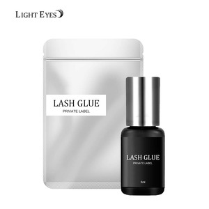 Pegamento para Extensión de Pestañas Sin Látex con Logotipo Personalizado |   Adhesivo Profesional para Pestañas de Grado Médico con Bajo Contenido de Vapores, 5 ml - Product Image 2