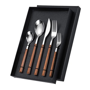 Juego de cubiertos de metal de diseño con mango de madera, juego de cubiertos de acero inoxidable, cuchara, tenedor y cuchillo, colección de vajilla de lujo - Product Image 5