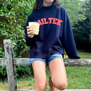 Sudadera con capucha y parche bordado personalizado, estilo urbano, venta al por mayor, de alta calidad, con hombros caídos y cuello alto para mujer - Product Image 2