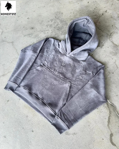 เสื้อฮู้ดดี้ผ้าฝ้ายเฟรนช์เทอร์รี่หนานุ่ม 100% สำหรับฤดูหนาว ตกแต่งด้วยงานปักแบบแอพพลิเคชั่นและแพทช์  สำหรับผู้ชาย  แบบซันเฟด ประดับด้วยคริสตัล  แบบดิจิตอล - Product Image 2
