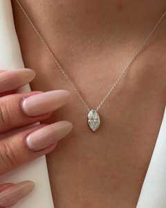Collier Pendentif en Or Massif 14K 18K avec Diamant de Laboratoire Taille Marquise Sertie Clos, pour Usage Quotidien, Solitaire Minimaliste, Fabrication de Bijoux Fins - Product Image 4