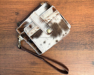 Nouvel arrivage de porte-cartes de crédit en cuir de vachette véritable personnalisé au design tendance avec fermeture éclair porte-monnaie pour femmes de luxe - Product Image 2