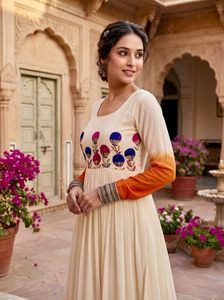 Últimas colecciones de vestidos Anarkali de diseñador para mujer, en tela Star Georgette, con diferentes colores disponibles para bodas. - Product Image 4