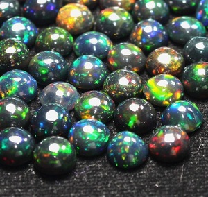 Opale noire naturelle d'Éthiopie, pierre précieuse en vrac, opale fumée, cabochon rond de 4 mm pour la fabrication de bijoux HASNAIN GEMS - Product Image 4