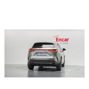 Lexus NX Premium 2024 con Volante a la Izquierda, Asientos de Cuero, Cámara Trasera, 11,763 km - Product Image 4