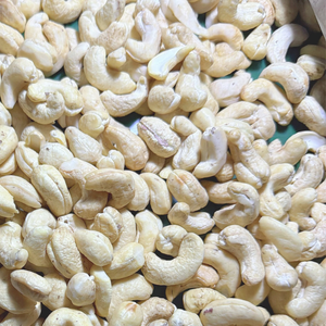 Best Rate Cashew Wholesale W180 Vietnam <b>Kernels</b> Grade Ww320 Santigo Cashew Vietnam Wholesale Exported To Asia, Eu, Middle East - Product Image 1