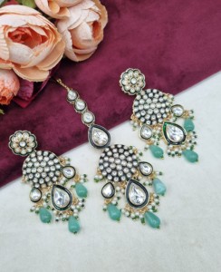 Elegant Kundan <b>Pearl</b> Strand Choker <b>Necklace</b> <b>Set</b> With Earrings And Mangtika Traditional Ethnic Festive Wear Jewellery Collections - Product Image 6