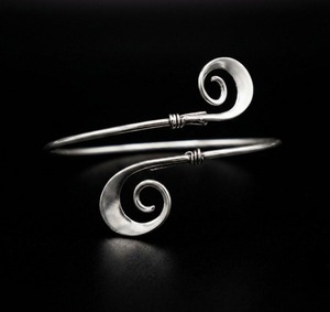 Silver Plated Brass Women's Classic Upper <b>Arm</b> <b>Cuff</b> <b>Arm</b> Band Handmade Spiral Tribal Design Christmas Gift Silver Eye Brand - Product Image 2