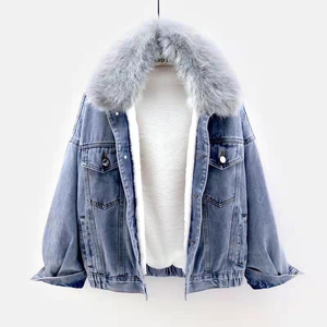 Design Soft Texture Comfortable Fit Casual Fashion Clothing OEM Modern <b>Women</b> Denim <b>Jacket</b> Cotton Denim Outerwear Button Up - Product Image 3