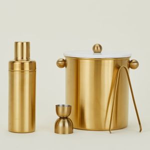 Decorative luxury brass ice bucket for <b>serving</b> drinks with elegant design sturdy construction and insulated body - Product Image 5