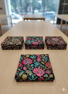 Tela de Popelina de Algodón Peinado, Ligera, Transpirable, Ecológica, Orgánica, Estampada en Color Negro, para Prendas de Niñas - Product Image 2