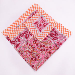 Foulard carré bandana en coton premium écologique à nouer, imprimé floral, haute qualité, respirant, tendance, confortable, unisexe, anti-transpiration - Product Image 2