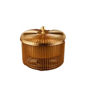 Marmite isotherme de luxe avec couvercle design haut de gamme, servant de présentoir alimentaire pour la maison, la cuisine, les buffets et les occasions spéciales - Product Image 1