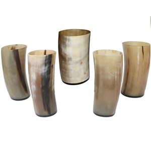Verre à boire en corne de buffle, design sculpté, forme circulaire polie, bordure en laiton, décoration pour la maison, le bureau ou le restaurant - Product Image 6