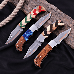 Cuchillo de Bolsillo UM STEEL Forjado a Mano, 3 Pulgadas, Acero al Carbono, Alto Pulido, Mango de Madera Natural, Artesanía Tradicional, Multiusos - Product Image 1