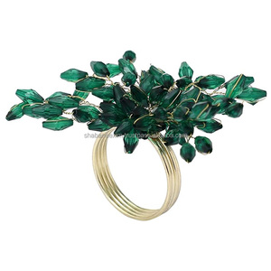 Nouvelle Collection de ronds de serviette perlés décoratifs Multi couleur pas cher prix fleur ronds de serviette pour les mariages mignon porte-serviettes - Product Image 4