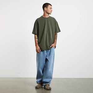 Camiseta de algodón pesado de lujo con hombros caídos y estampado gráfico, estilo streetwear, holgada y oversize para hombre - Product Image 3