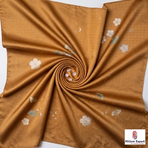 Bufanda Corta Personalizada con Impresión, Fabricante Textil OEM ODM, Etiqueta Blanca, Accesorios de Moda, Marca Personalizada, Venta al Por Mayor, Exportación - Product Image 6