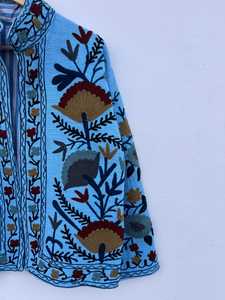 Veste d'hiver unisexe en coton brodé floral, tissée et matelassée, faite à la main, style bohème chic, respirante, TNT Suzani - Product Image 5