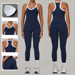 Ensemble de vêtements de sport et de fitness pour femmes, tenue de sport active, ensemble de 2 pièces pour l'entraînement - Product Image 1