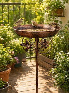 Décoration de jardin vintage rustique en cuivre, mangeoire pour oiseaux avec piquet pour la décoration extérieure des jardins, des pelouses et des paysages. - Product Image 1