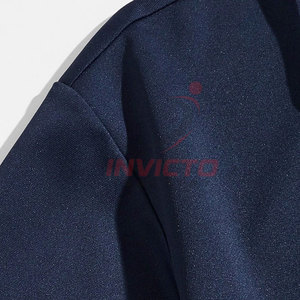 Conjunto cómodo de camiseta y pantalones cortos para hombre, diseño moderno, material suave, colección de ropa de verano, conjunto de camiseta y pantalones cortos - Product Image 4