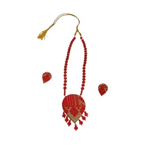 Excellent Quality Gamusa Assamese Traditional Red Muga Silk <b>Necklace</b> Set with <b>Statement</b> Pendant Available At Best Market Price - Product Image 4