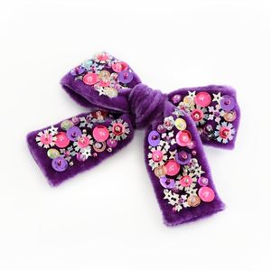 Pince à cheveux nœud en velours perlé faite à la main, accessoire de luxe pour cheveux - Product Image 3