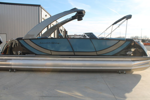 2024 South Bay Sport DC 9 Twin Engine Mercury 500R - Product Image 2