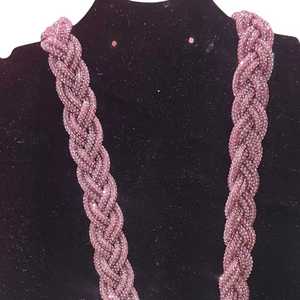 Cordón Rosa Brillante Jack and Jill con Cristales de Imitación, Correa Trenzada para el Cuello, Porta Credenciales Brillante, Accesorio de Moda - Product Image 5