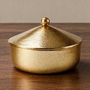 Luxury Premium Hammered Gold Casserole Pot with Lid Elegant Serving Dish for Dining <b>Table</b> - Product Image 1