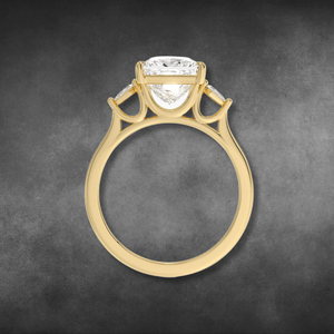แหวนเพชรทรงปรินเซสคัทสามเม็ด ได้รับการรับรองจาก IGI ทอง 14K 18K ประดับเพชรทรงว่าวด้านข้าง แหวนหมั้น เครื่องประดับชั้นดีสำหรับเธอ เป็นของขวัญ - Product Image 2