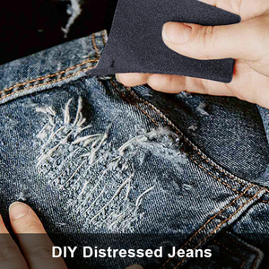 Hoja de papel de <span class=keywords><strong>lija</strong></span> de carburo de silicio negro Papel de <span class=keywords><strong>lija</strong></span> húmedo seco para jeans DIY - Product Image 5