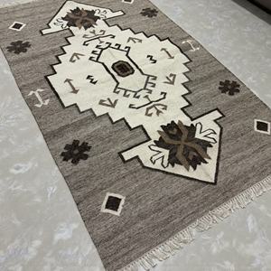 Alfombra Kilim de Lana Auténtica Tejida a Mano con Diseño Abstracto Moderno, Ecológica y Hecha a Mano para Sala de Estar - Product Image 2