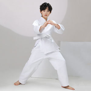 Combinaison de karaté professionnelle personnalisée de haute qualité pour l'entraînement aux arts martiaux - Product Image 3