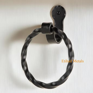 Anillo para Toallas de Hierro Forjado a Mano, Estilo Rústico, para Baño, de Hierro Forjado, Montado en la Pared, Estilo Clásico de Ferretero - Product Image 1