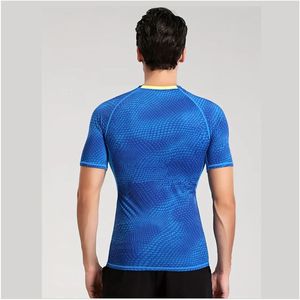 เสื้อแรชการ์ดออกกำลังกายระบายอากาศได้ดีสำหรับผู้ชาย แขนยาว ป้องกันรังสียูวี แห้งเร็ว พร้อมโลโก้พิมพ์ด้านหน้า - Product Image 3