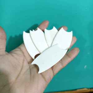 Bobine de fil en os de buffle blanc écologique faite à la main, accessoire artisanal pour la couture, prix de gros - Product Image 2