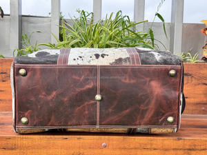 Sac de sport en cuir de vachette pleine fleur personnalisé cheveux sur sac de week-end en cuir usiné Holdall sacs de voyage de nuit pour unisexe - Product Image 5