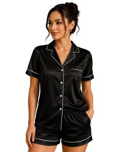 Conjunto de pijama de satén negro personalizado para mujer, ropa de dormir de seda de lujo, traje de noche con botones, conjunto de loungewear suave de manga corta. - Product Image 1