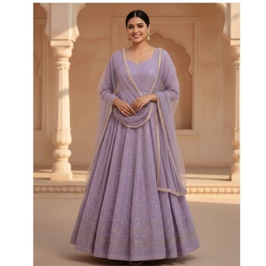 Robe Anarkali très demandée avec pantalon et dupatta, en georgette douce, ornée de broderies et de sequins - Product Image 1
