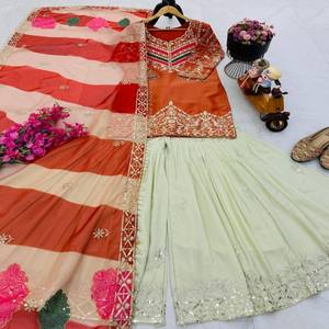 VASTRA COTTAGE Conjunto Kurti de Fiesta de Diseño para Mujer con Top Premium de Bordado de Lentejuelas Pesadas, Palazzo y Dupatta de Organza Tabi - Product Image 5