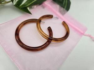Boucles d'oreilles pendantes en résine et perles naturelles faites à la main, élégantes, légères, bijoux fantaisie tendance, accessoires cadeau pour femmes et jeunes filles, idéales pour les fêtes - Product Image 5