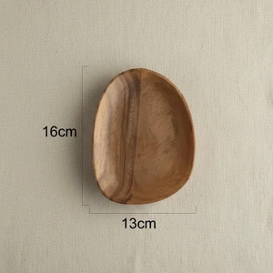 Assiette à apéritif artisanale en bois massif de chêne irrégulier - Product Image 5