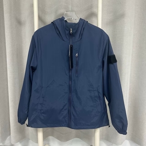 Badge St Men's & Women's Eco-Friendly Waterproof Windbreaker Jacket Loose Fit Winter Outdoor Quilted High Street Style - Product Image 5