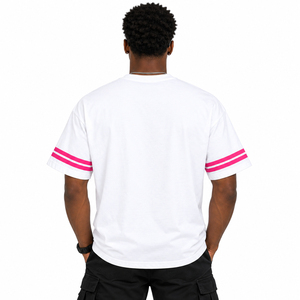 Camiseta Cosh International Premium con Estampado Personalizado, Diseño Gráfico con Letras en Blanco y Rosa, Camiseta Oversize de Algodón Estilo Urbano - Product Image 6
