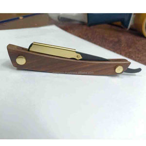 Cuchilla de Afeitar Profesional con Mango de Madera y Acero Inoxidable Premium para Barbería, Uso Doméstico y en Salón de Belleza - Product Image 2