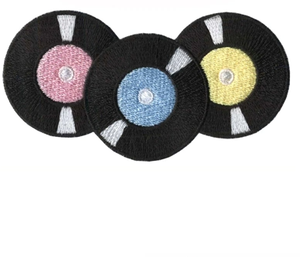 Écussons brodés personnalisés thermocollants découpés à la chaleur pour vestes, chapeaux, sacs à dos, sacs, vêtements et articles de mode - Product Image 5